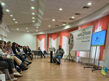 ПІДВИЩЕННЯ КВАЛІФІКАЦІЇ ЯК ПРОФЕСІЙНИЙ РОЗВИТОК ВИКЛАДАЧА